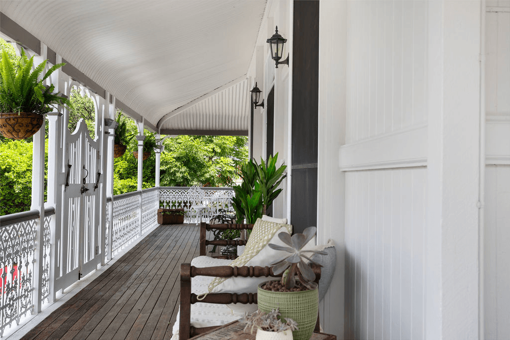 28 Kendall Street, East Ipswich, QLD 4305