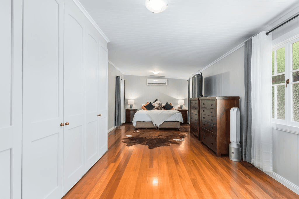 28 Kendall Street, East Ipswich, QLD 4305