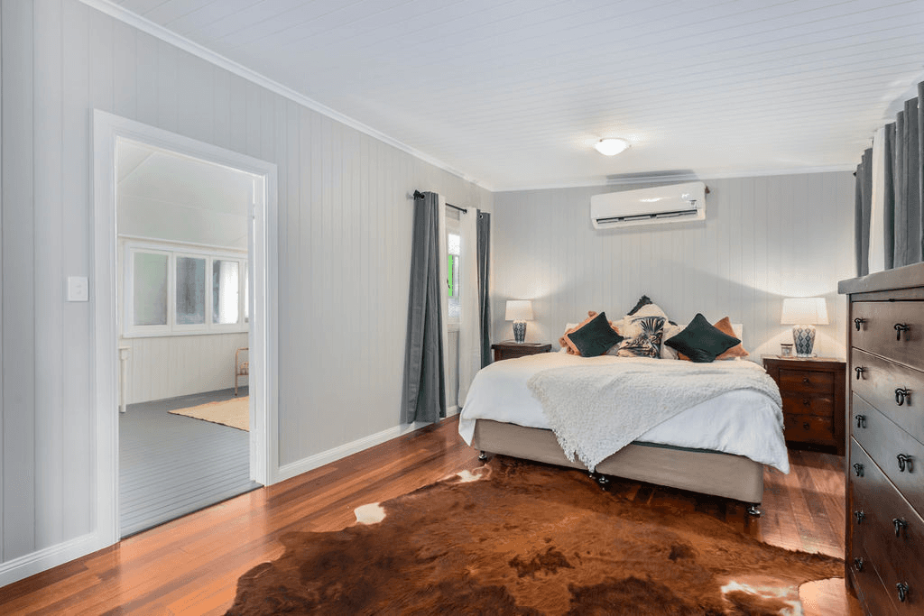 28 Kendall Street, East Ipswich, QLD 4305
