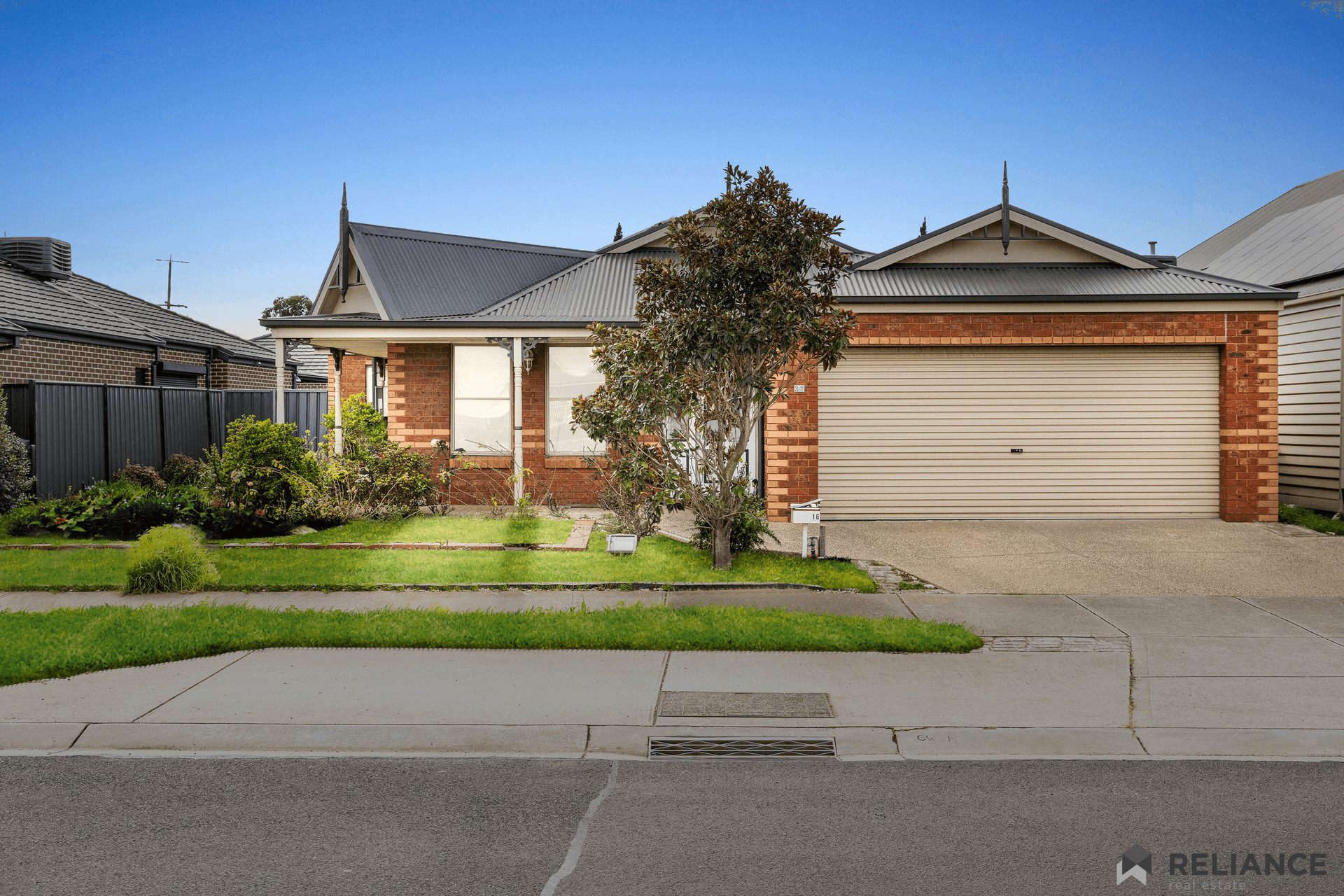 16 Balladong Crescent, Tarneit, VIC 3029