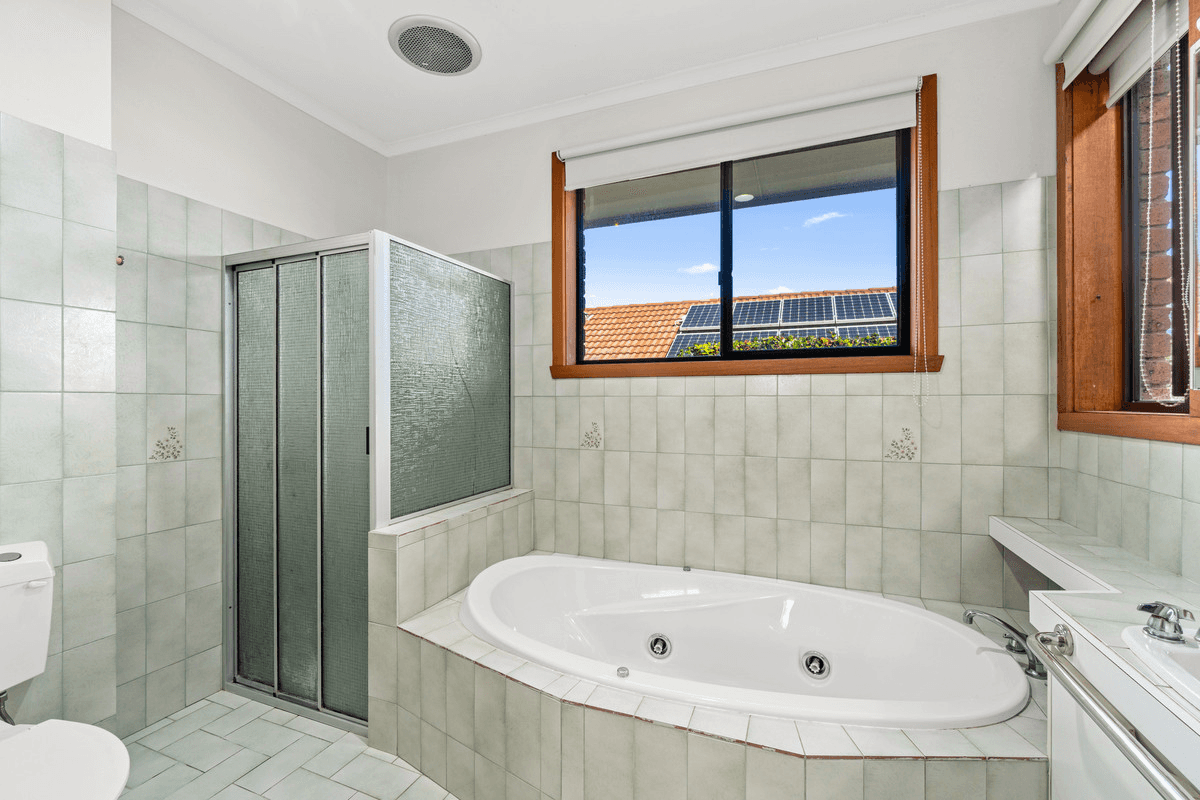 11 John Street, Maffra, VIC 3860