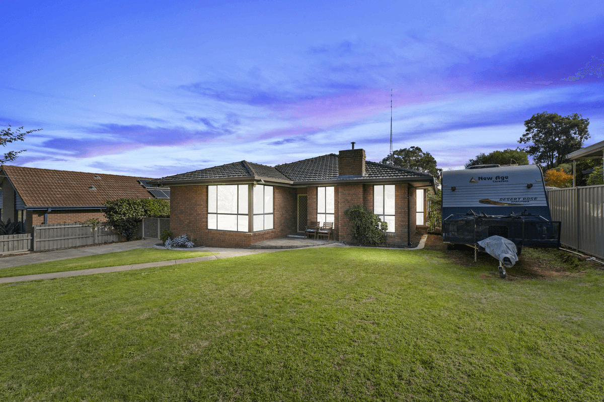 11 John Street, Maffra, VIC 3860