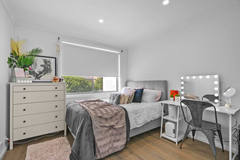 38 Eleanor Drive, Glenfield, NSW 2167