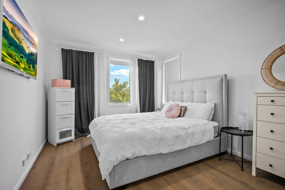 38 Eleanor Drive, Glenfield, NSW 2167