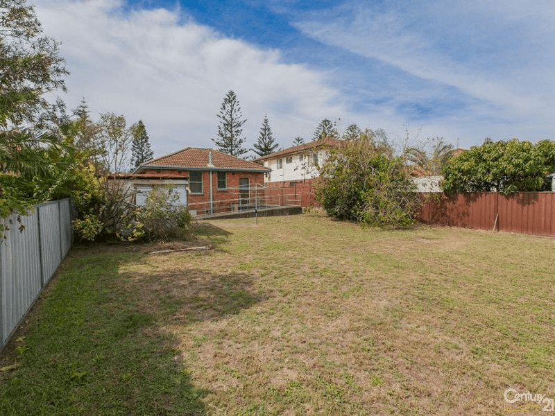 26 Pitt Street, Stockton, NSW 2295