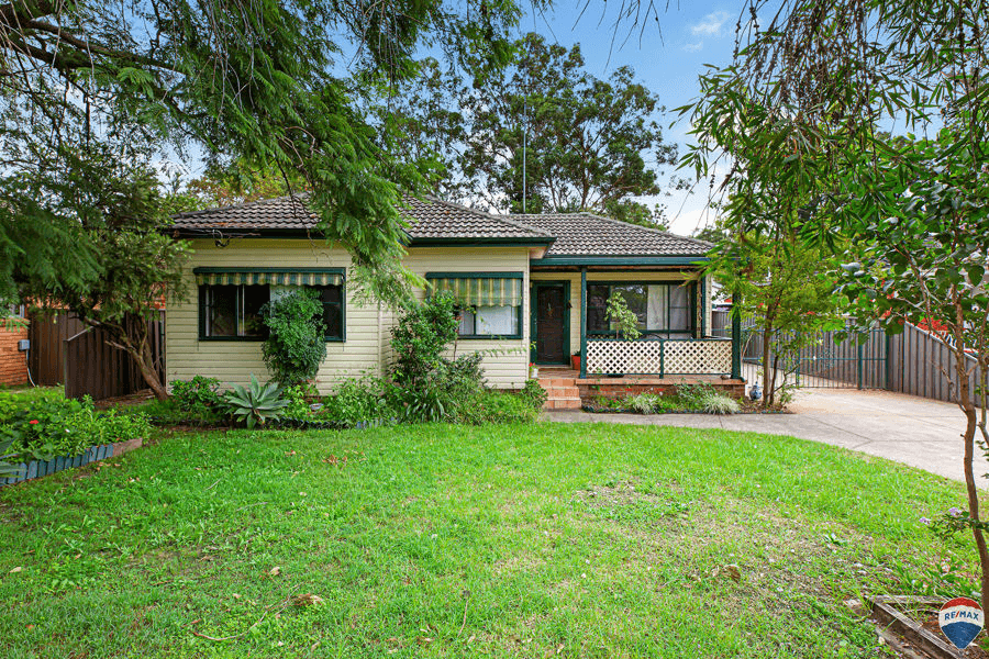 13 CHELTENHAM AVENUE, CAMBRIDGE PARK, NSW 2747