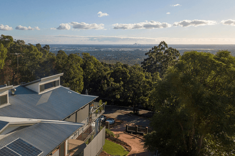 20 Lascelles Parade, GOOSEBERRY HILL, WA 6076