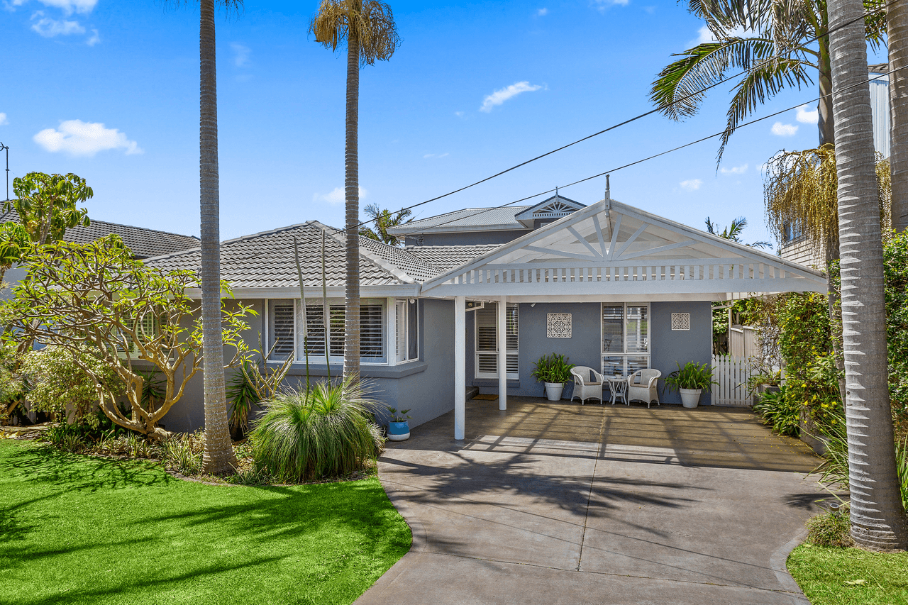 16 Kiarama Avenue, KIAMA DOWNS, NSW 2533