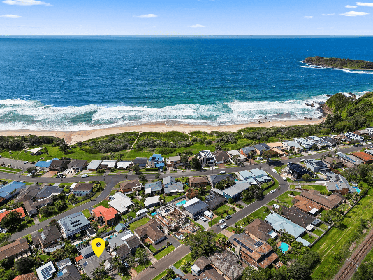 16 Kiarama Avenue, KIAMA DOWNS, NSW 2533