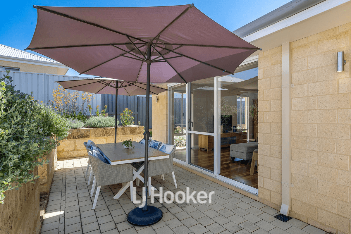 44 Martingale Drive, DUNSBOROUGH, WA 6281