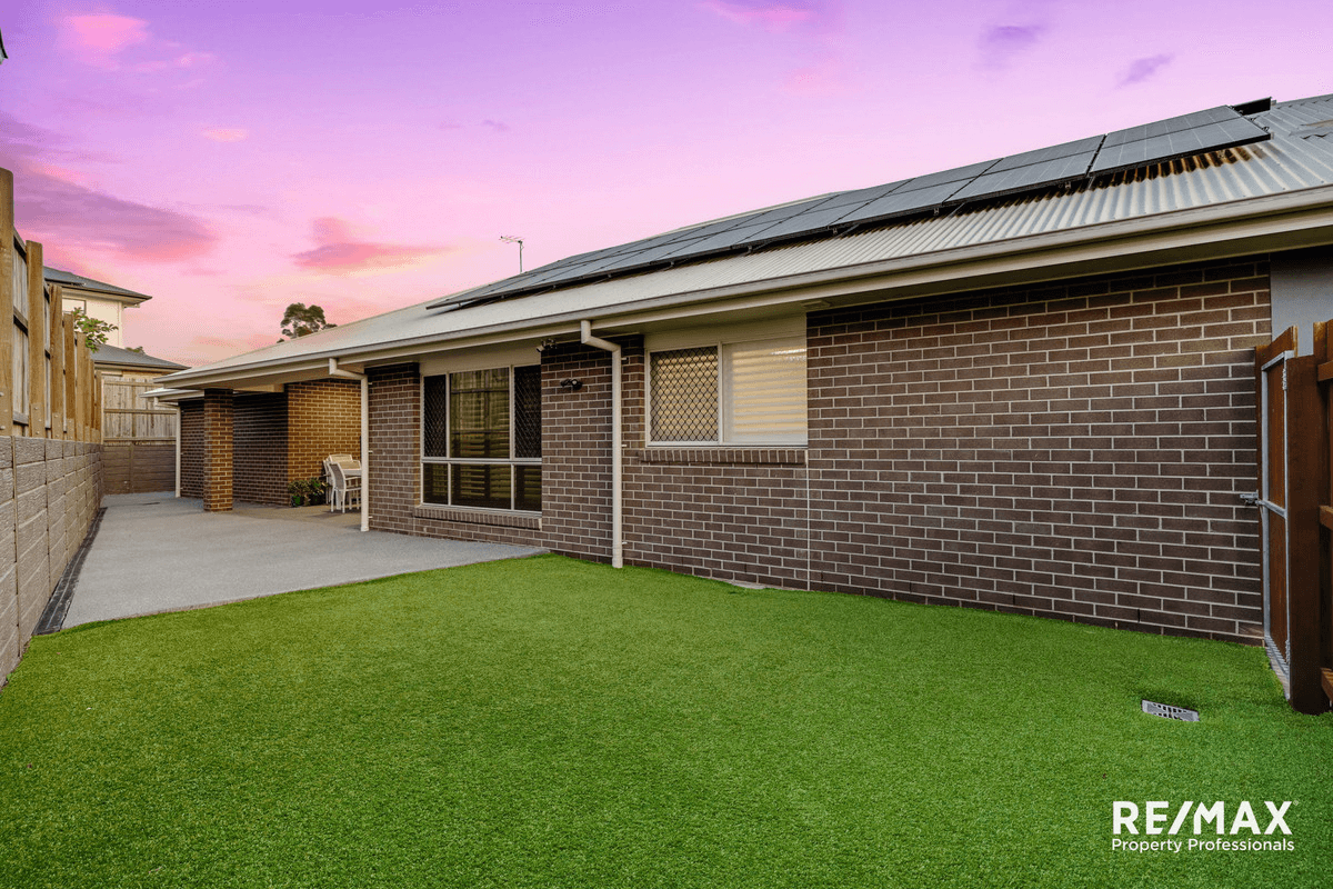 8 Veridian Road, Greenbank, QLD 4124