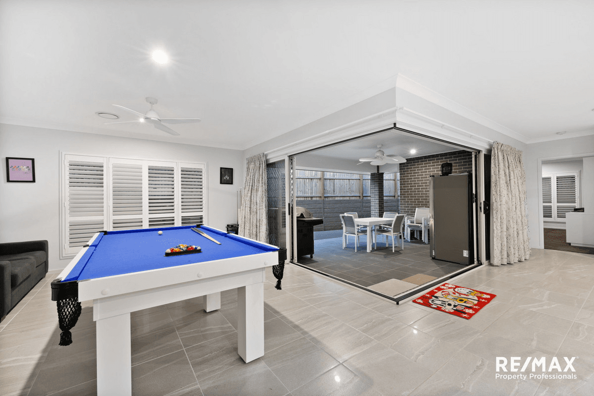 8 Veridian Road, Greenbank, QLD 4124