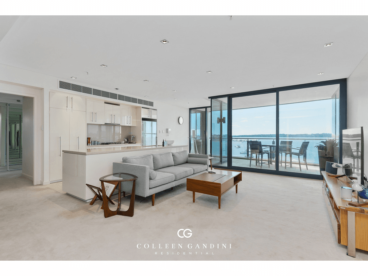 N602/70 Canning Beach Road, Applecross, WA 6153