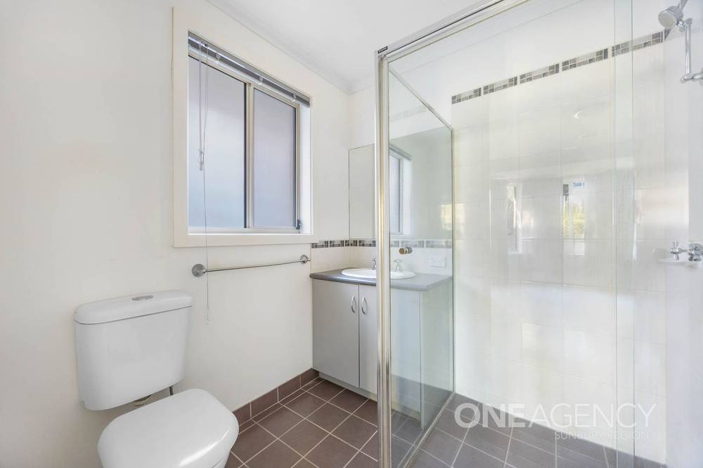 6 Windsor Rise, Sunbury, VIC 3429