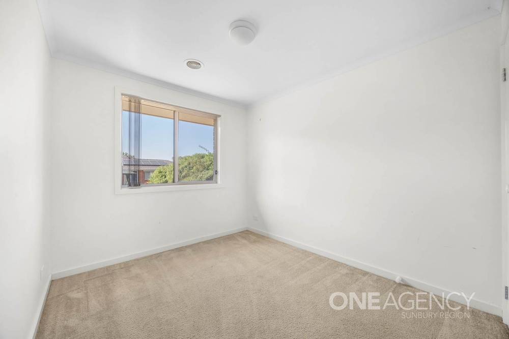 6 Windsor Rise, Sunbury, VIC 3429