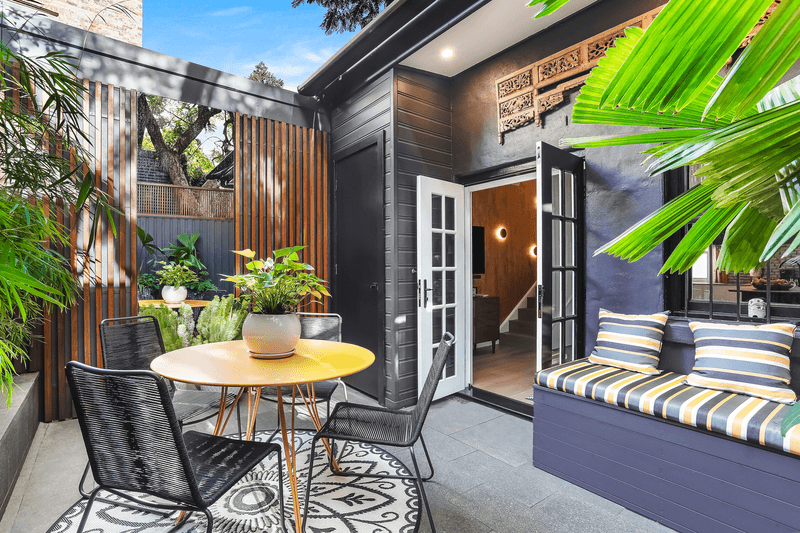 76 Little Riley Street, SURRY HILLS, NSW 2010