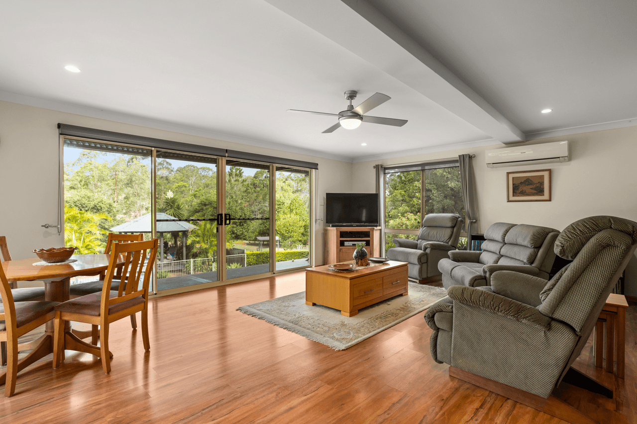 11 Sorrento Place, TAREE, NSW 2430