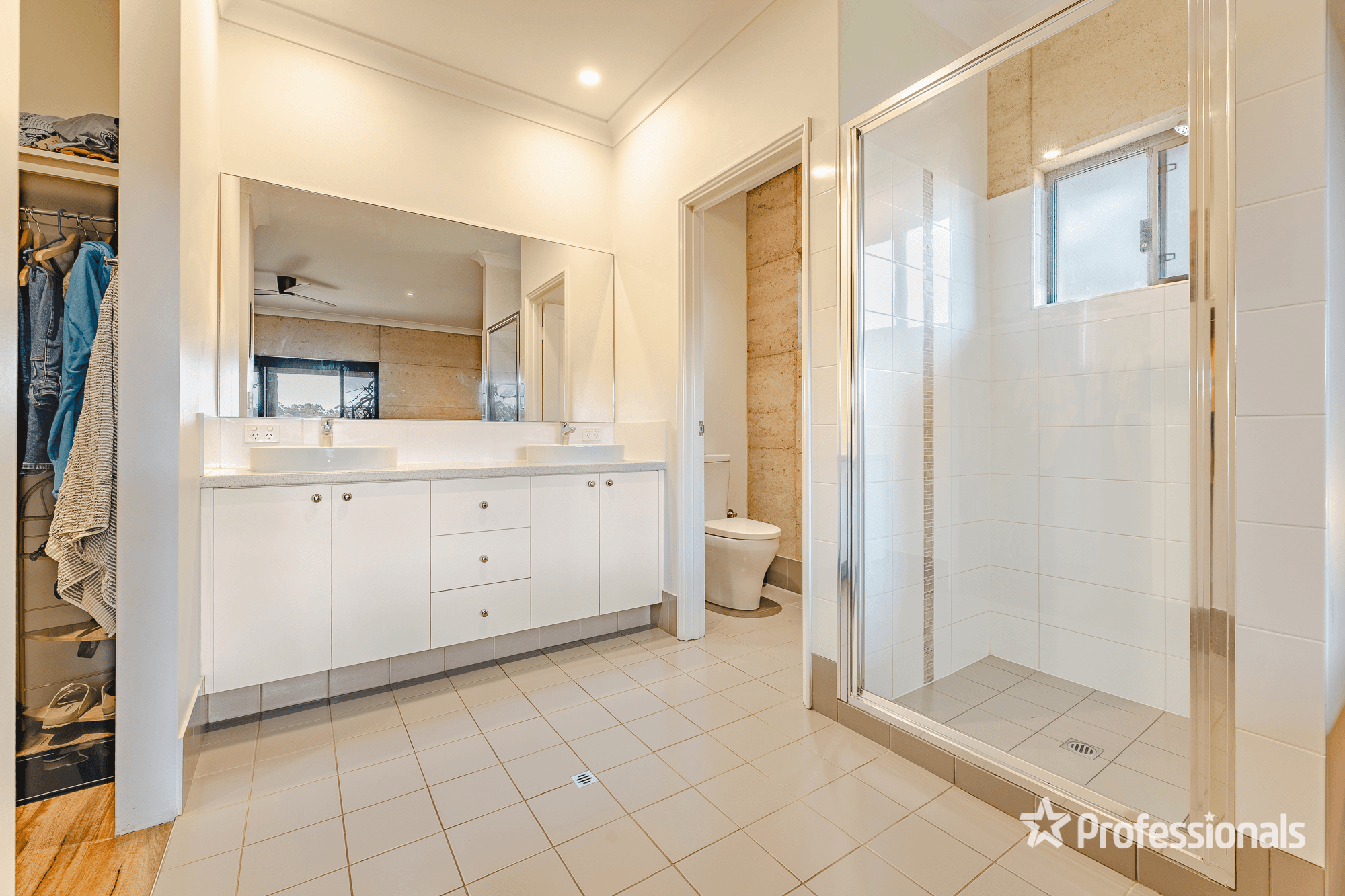 30 Leavy Road, WAROONA, WA 6215