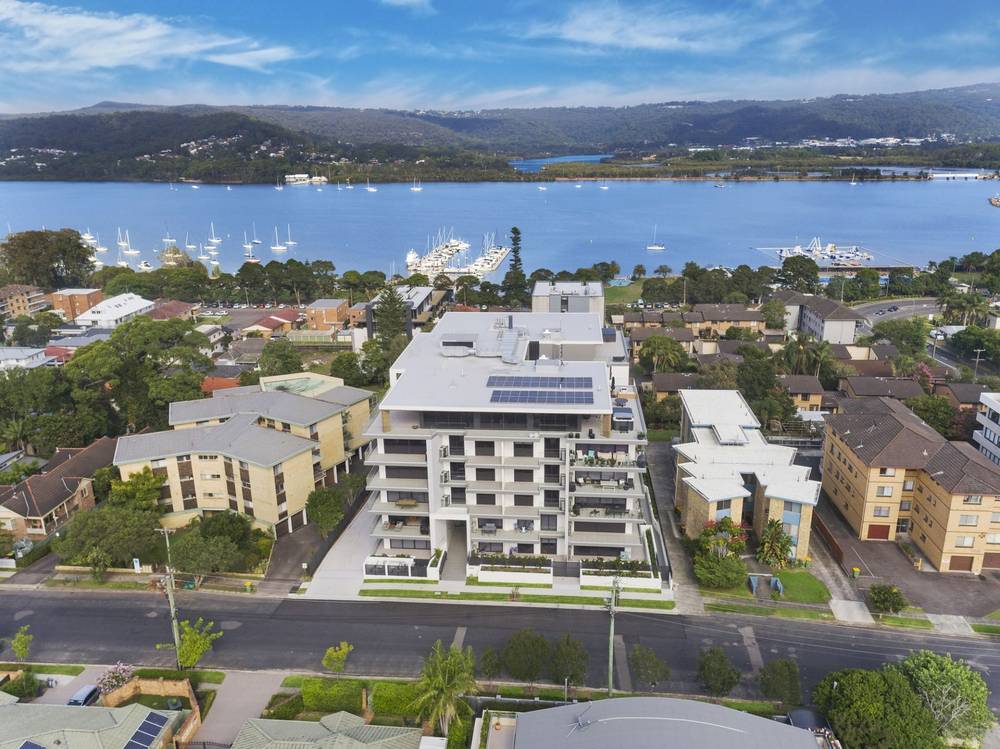 401/142-144 Albany Street, Point Frederick, NSW 2250