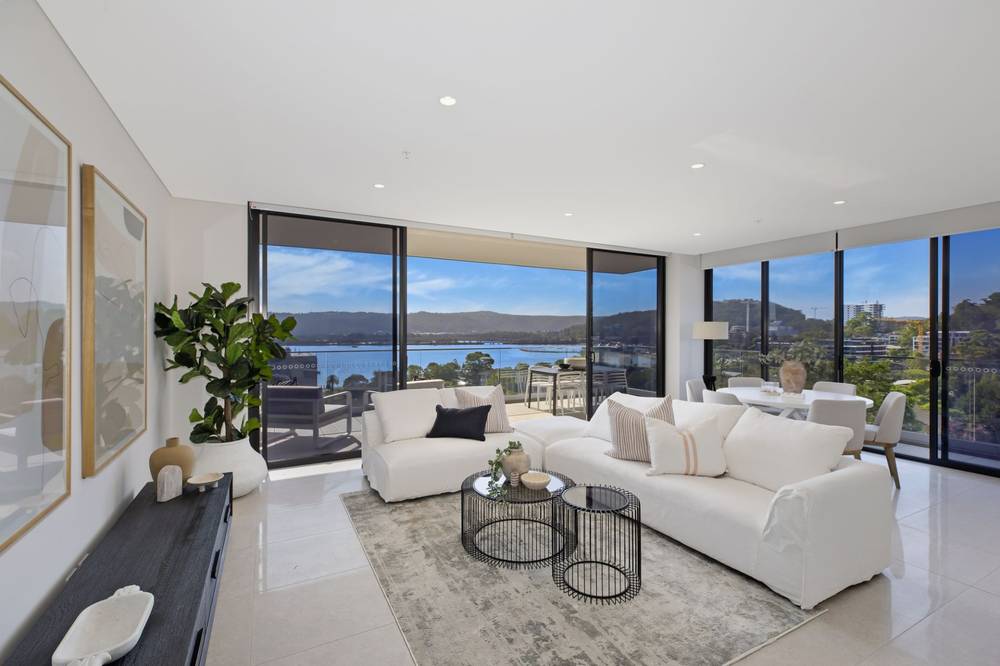 401/142-144 Albany Street, Point Frederick, NSW 2250