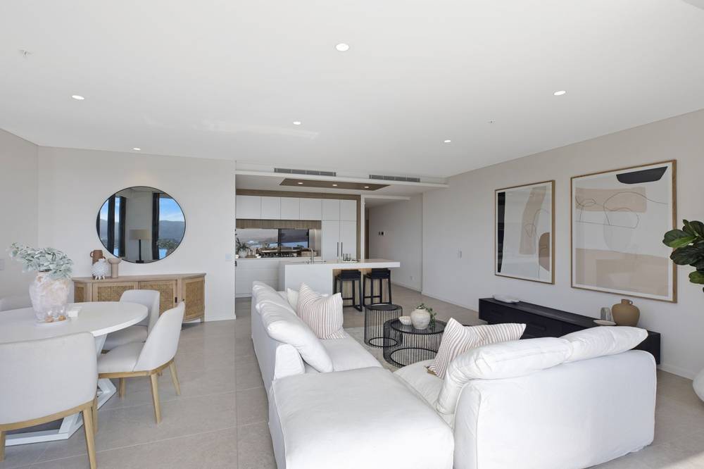 401/142-144 Albany Street, Point Frederick, NSW 2250