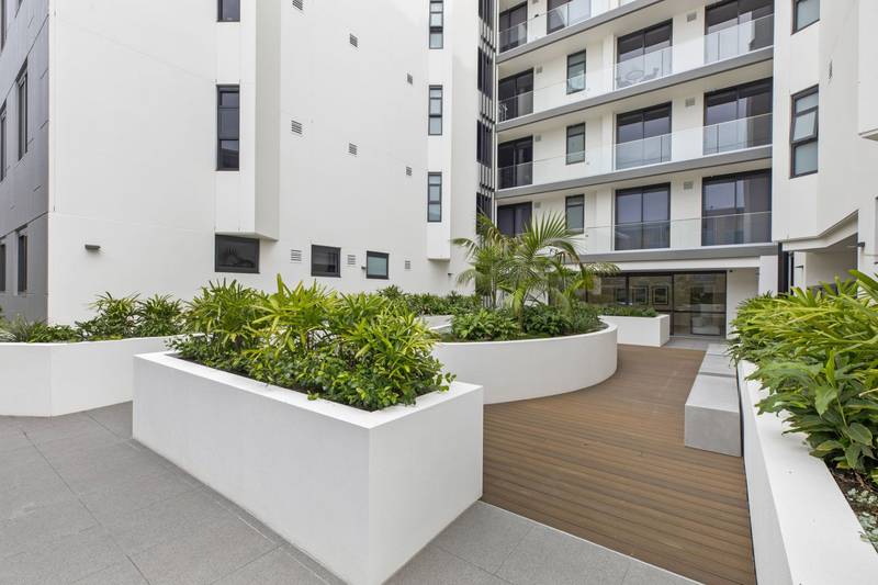 401/142-144 Albany Street, Point Frederick, NSW 2250