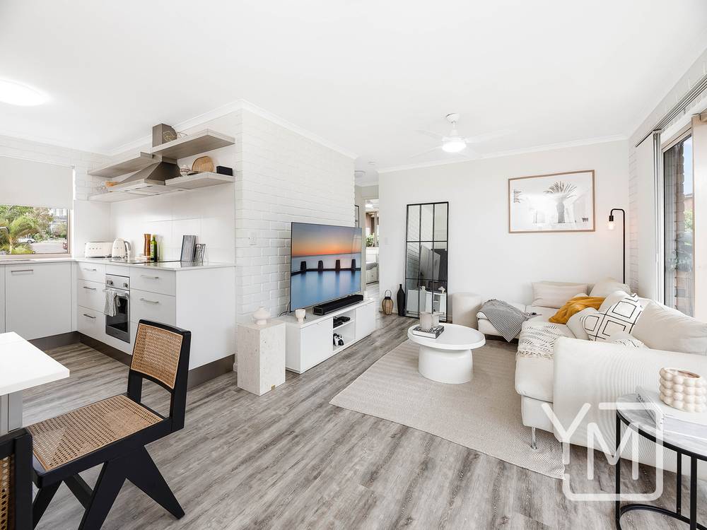 8/37 Burgess Street, KINGS BEACH, QLD 4551