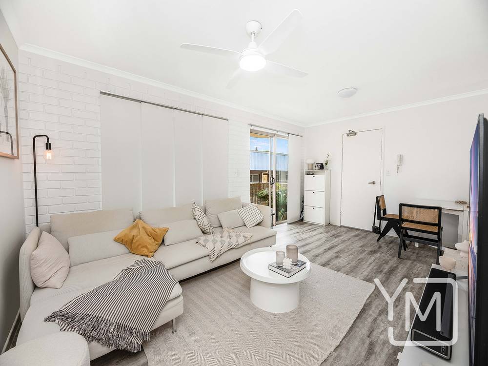 8/37 Burgess Street, KINGS BEACH, QLD 4551