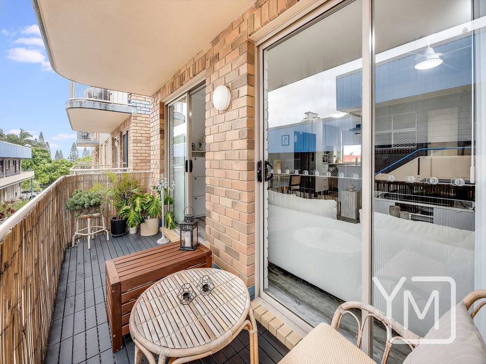 8/37 Burgess Street, KINGS BEACH, QLD 4551