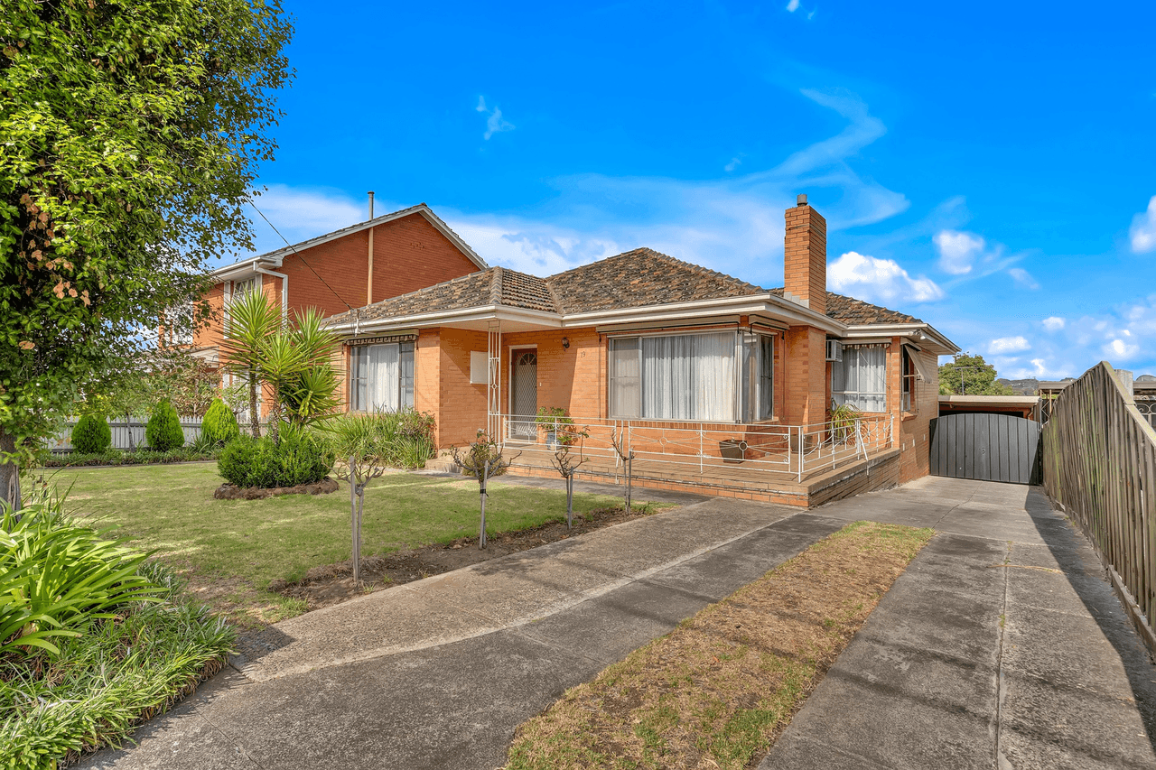 19 Eagle Avenue, Kingsbury, VIC 3083