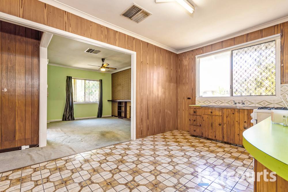 26 Marda Way, NOLLAMARA, WA 6061