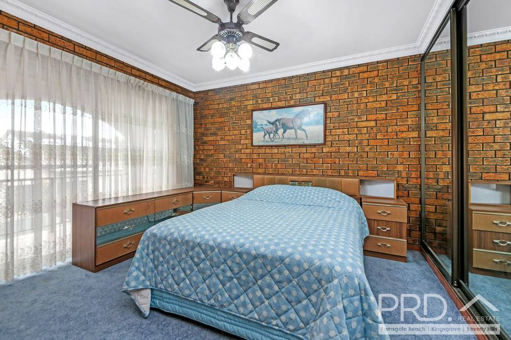 90 Moorefields Road, KINGSGROVE, NSW 2208