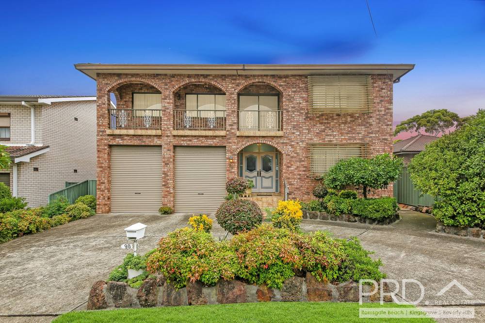 90 Moorefields Road, KINGSGROVE, NSW 2208
