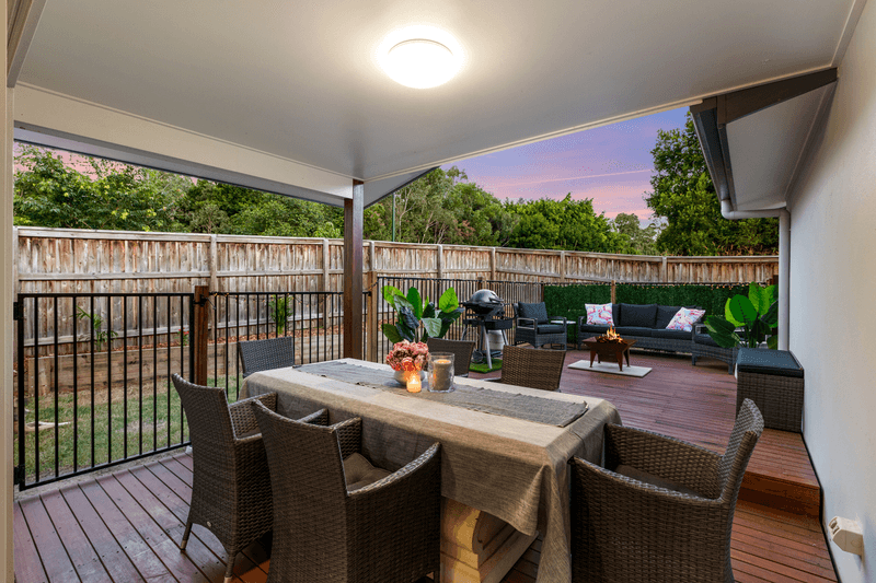 1 Creekside Circuit, NAMBOUR, QLD 4560