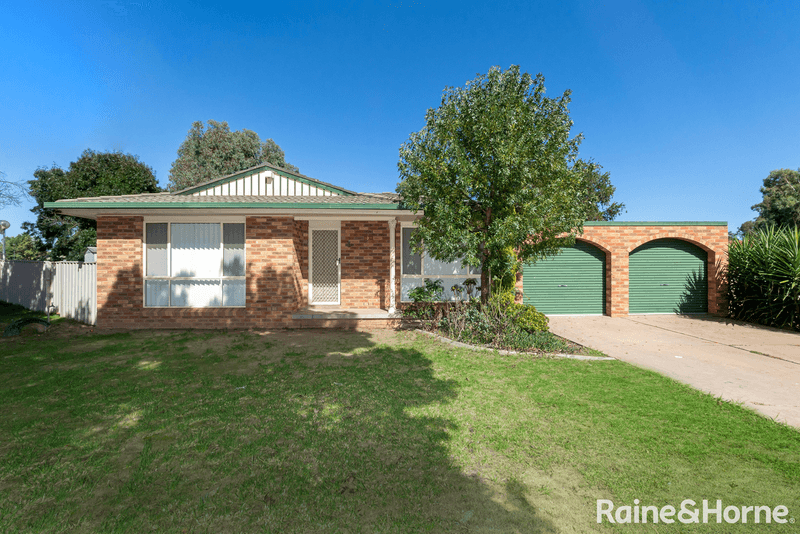 31 O'Connor Street, TOLLAND, NSW 2650