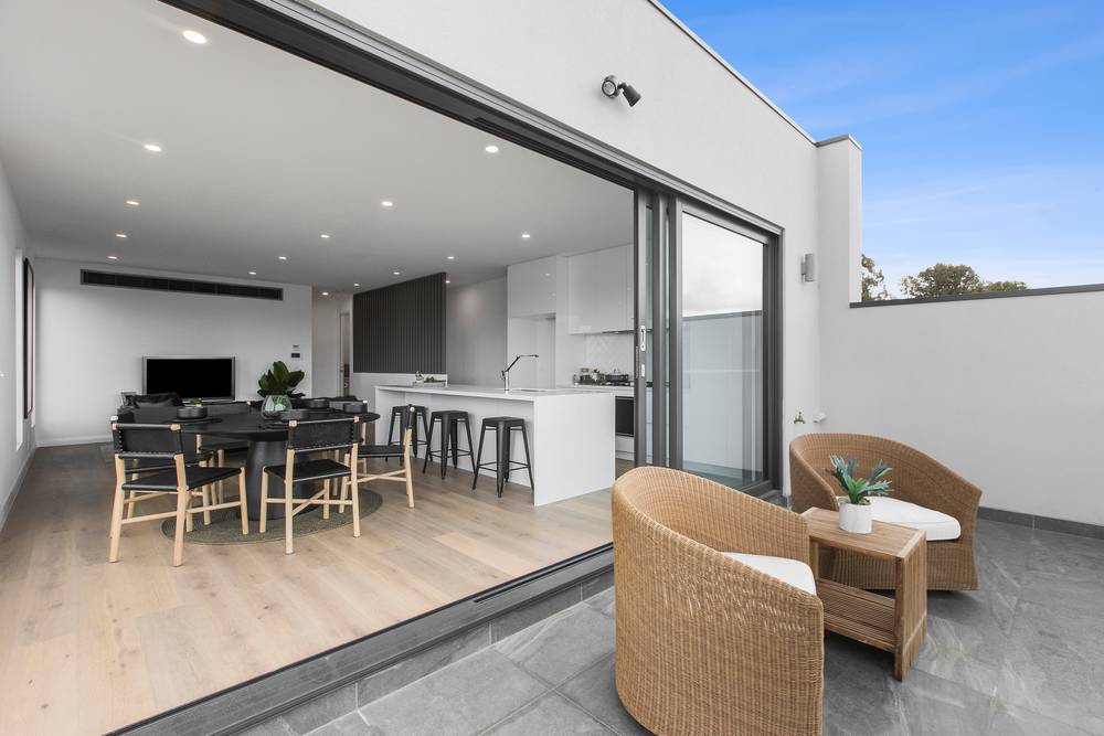4/5 Balmoral Crescent, Rippleside, VIC 3215