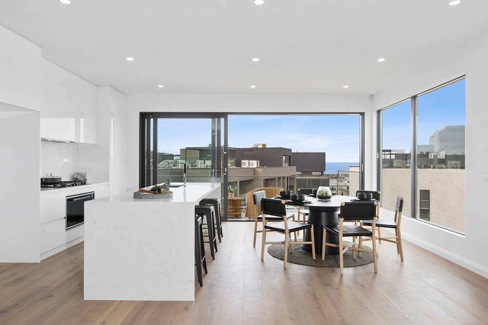 4/5 Balmoral Crescent, Rippleside, VIC 3215