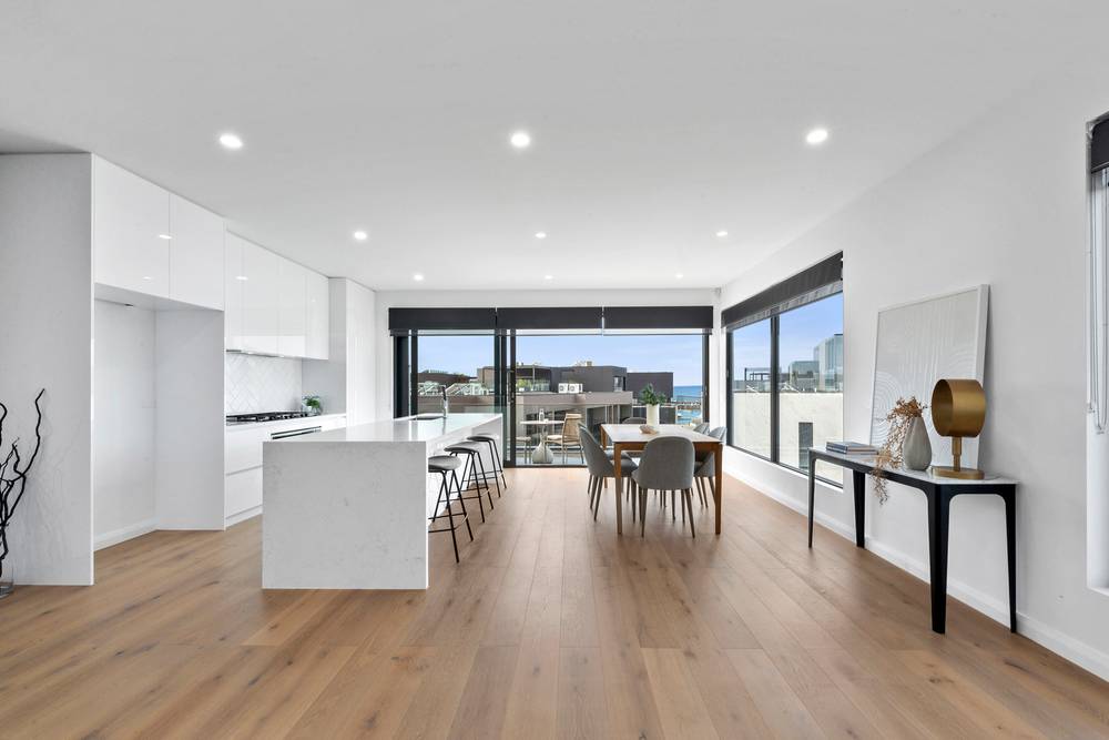4/5 Balmoral Crescent, Rippleside, VIC 3215