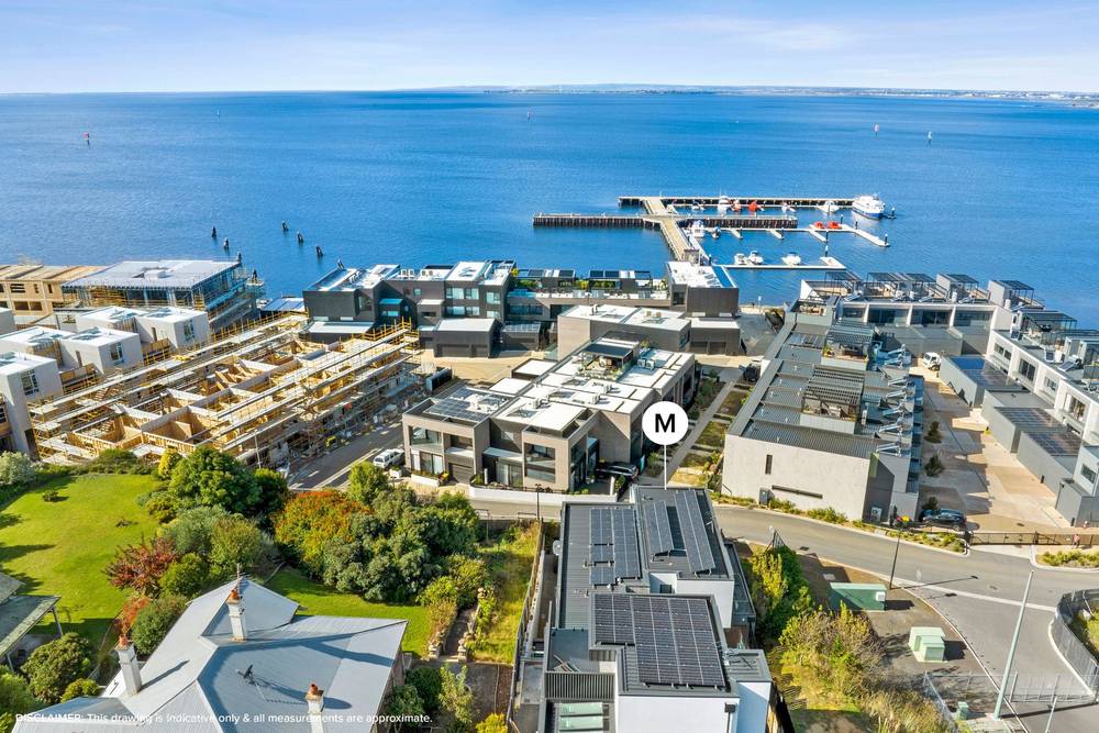 4/5 Balmoral Crescent, Rippleside, VIC 3215