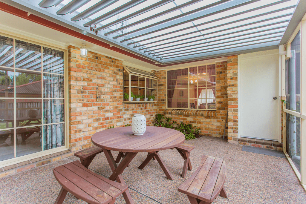 27 Derwent Crescent, Lakelands, NSW 2282