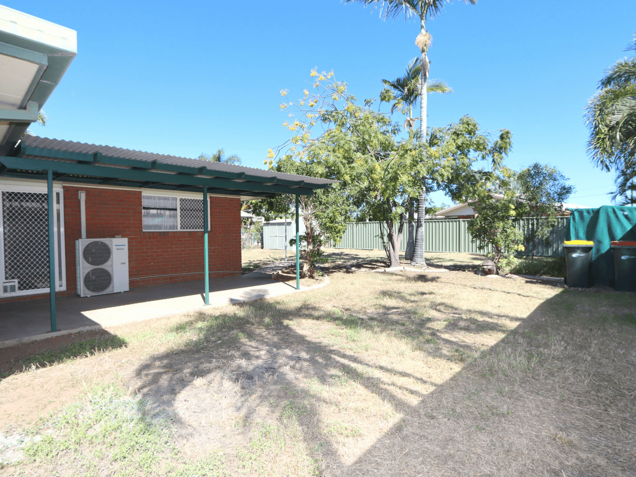 8 Fern Court, EMERALD, QLD 4720