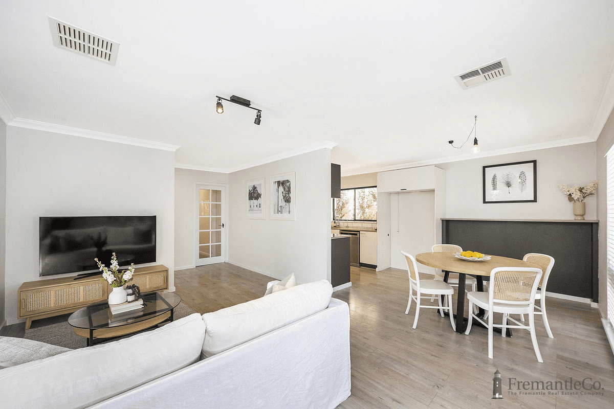 14 Ashbourne Way, Hamilton Hill, WA 6163