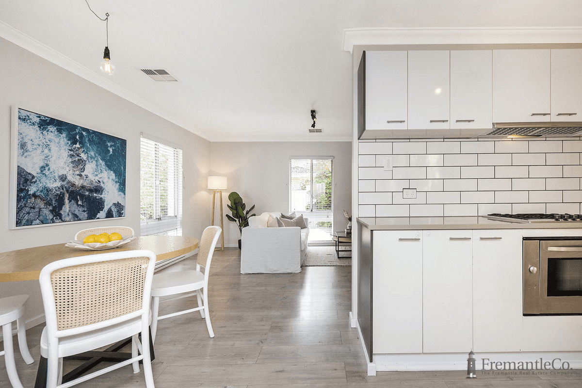 14 Ashbourne Way, Hamilton Hill, WA 6163