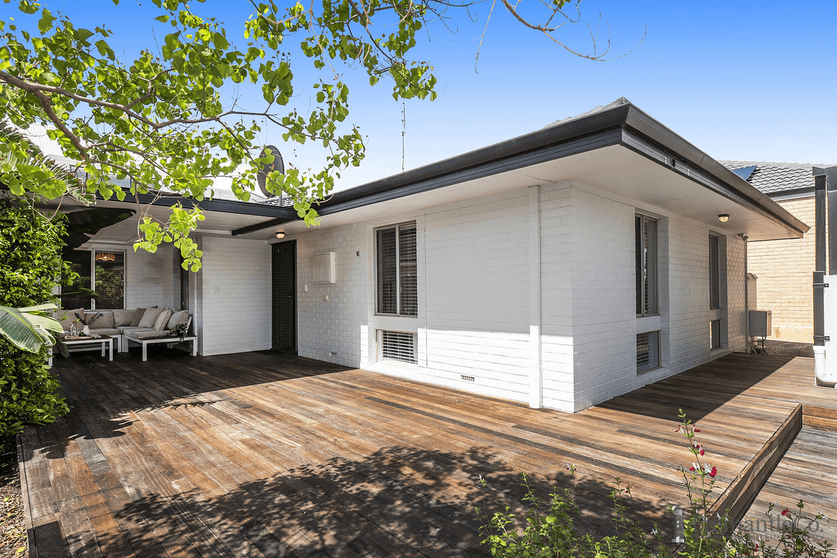 14 Ashbourne Way, Hamilton Hill, WA 6163