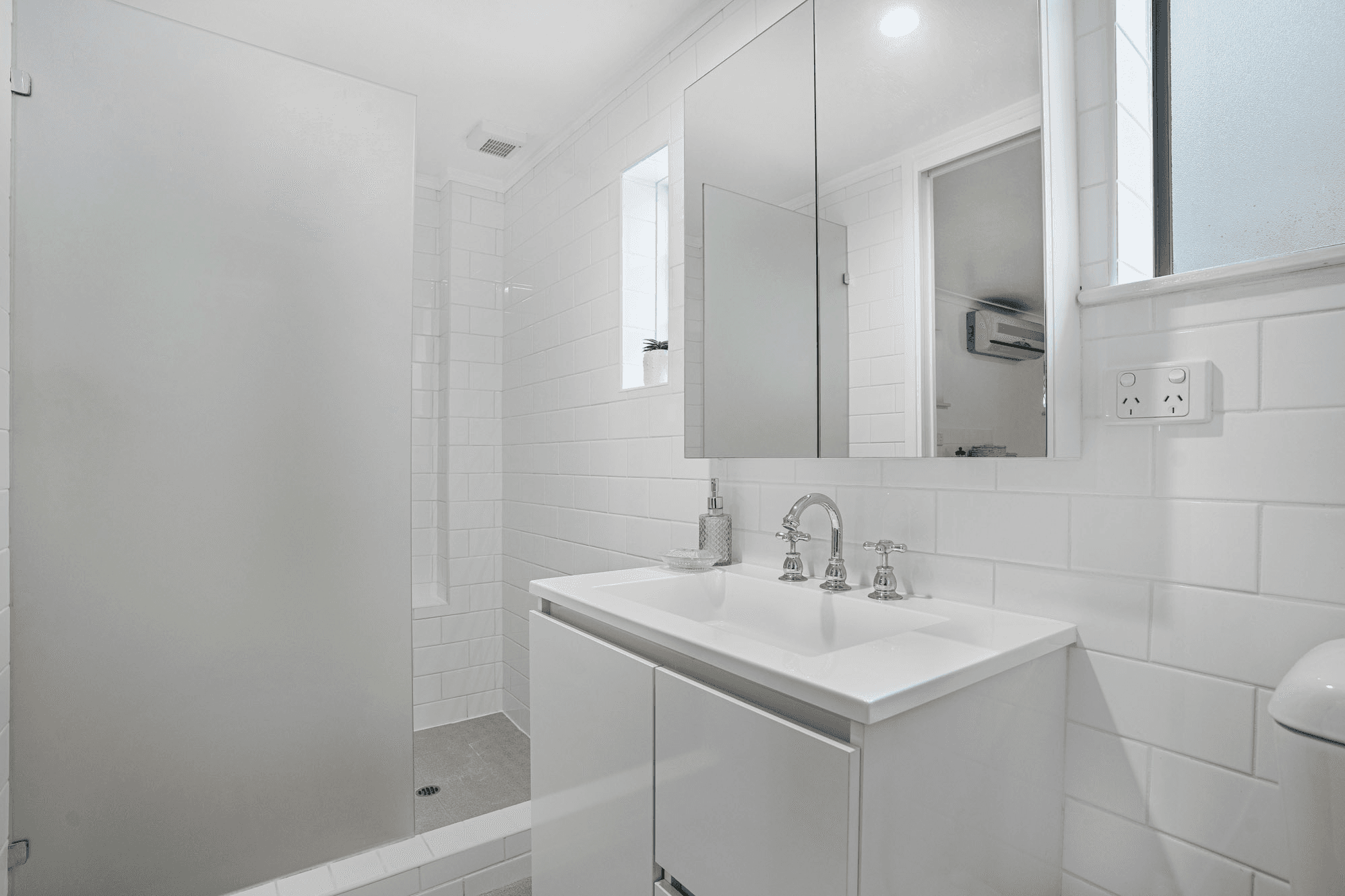 43 Boswell Terrace, WYNNUM, QLD 4178