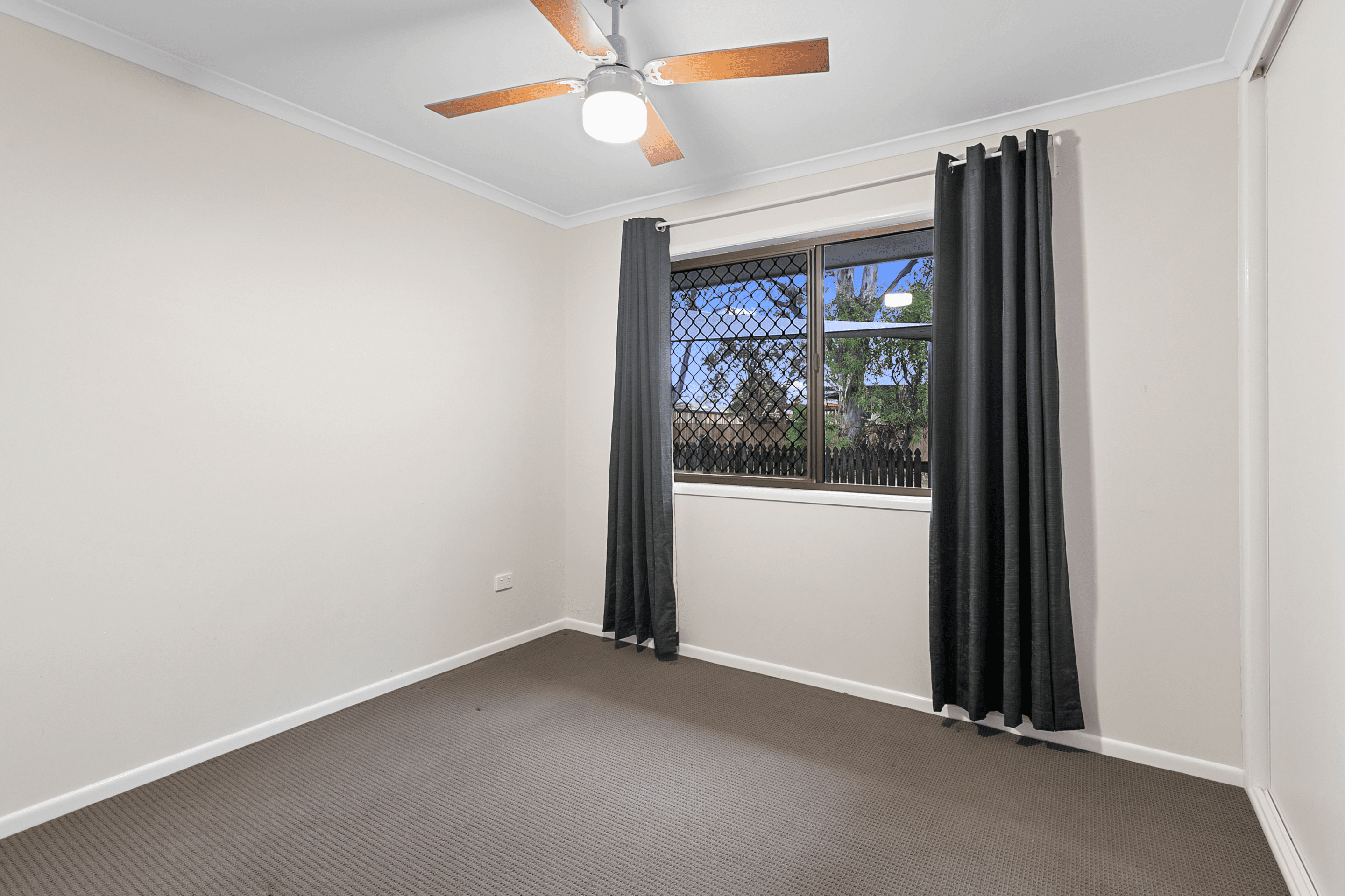 172 Thorneside Road, THORNESIDE, QLD 4158