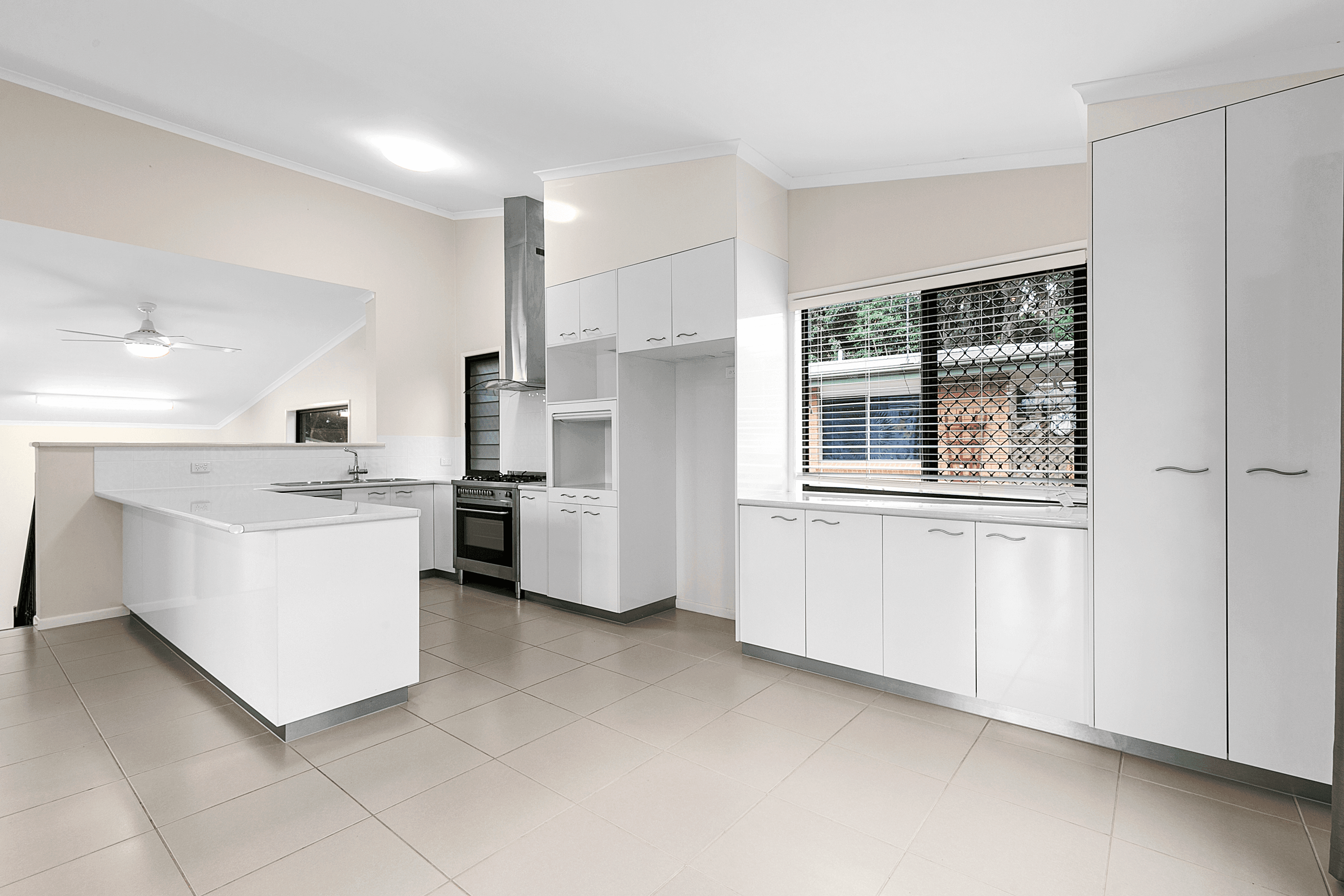 172 Thorneside Road, THORNESIDE, QLD 4158