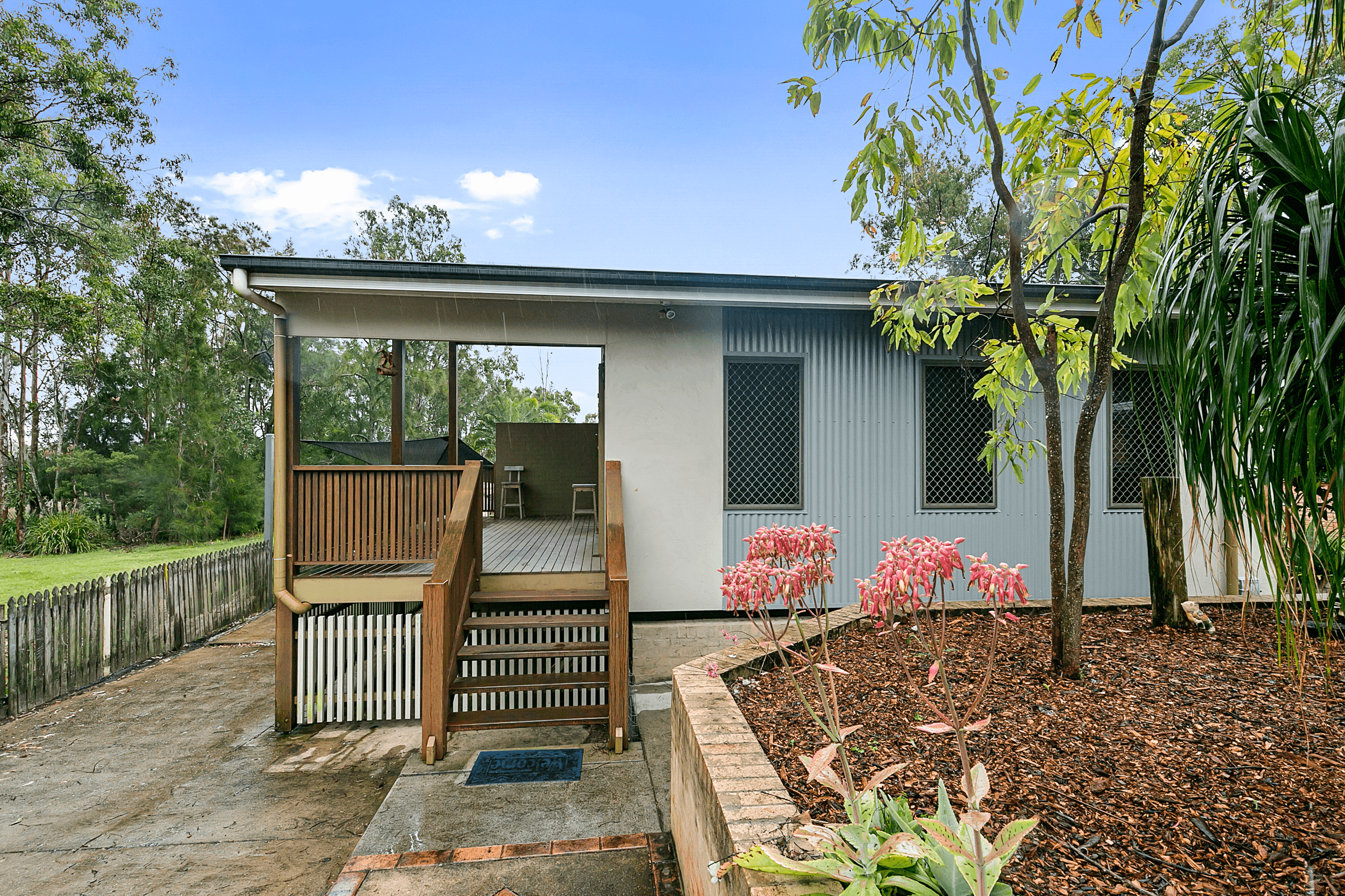 172 Thorneside Road, THORNESIDE, QLD 4158