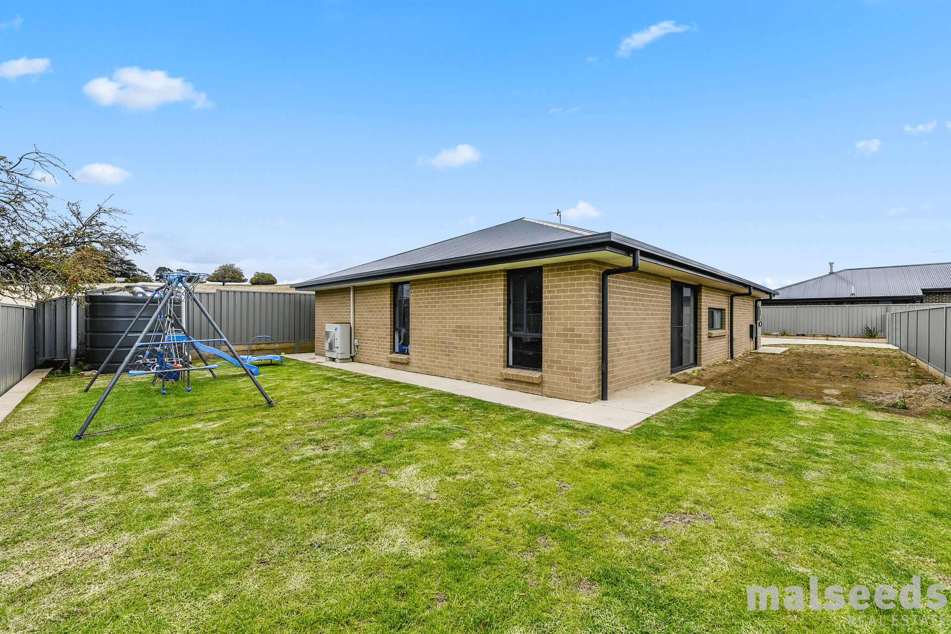 2/7 Peppercress Court, Worrolong, SA 5291