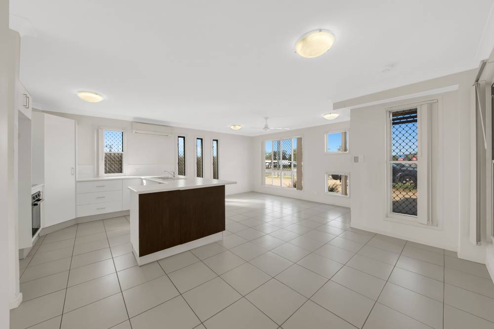 1/1 French Street, SOUTH GLADSTONE, QLD 4680